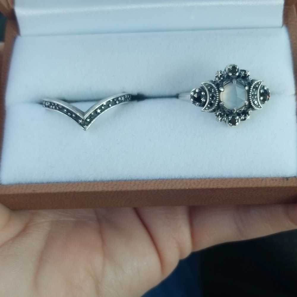 Wedding ring